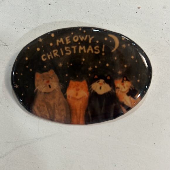 Brooches Winter Christmas Theme Vintage Pins Wreath Snowman Santa Dog Stocking - Picture 7 of 12